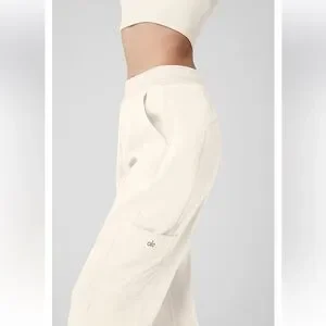 ALO Yoga | Pants & Jumpsuits | Alo Polar Fleece Wintry Mix